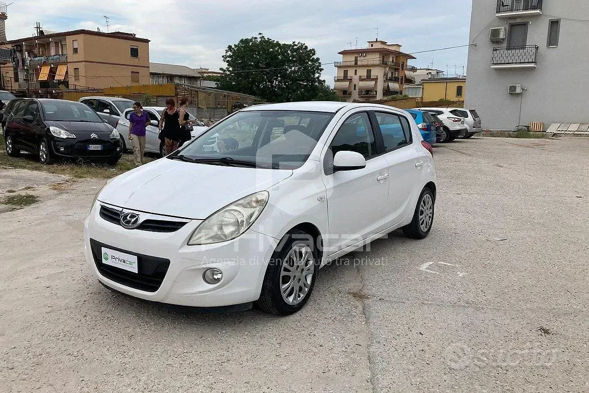 Usata Hyundai i20 Edition 90 CV (66 kW) 2012 Utilitaria