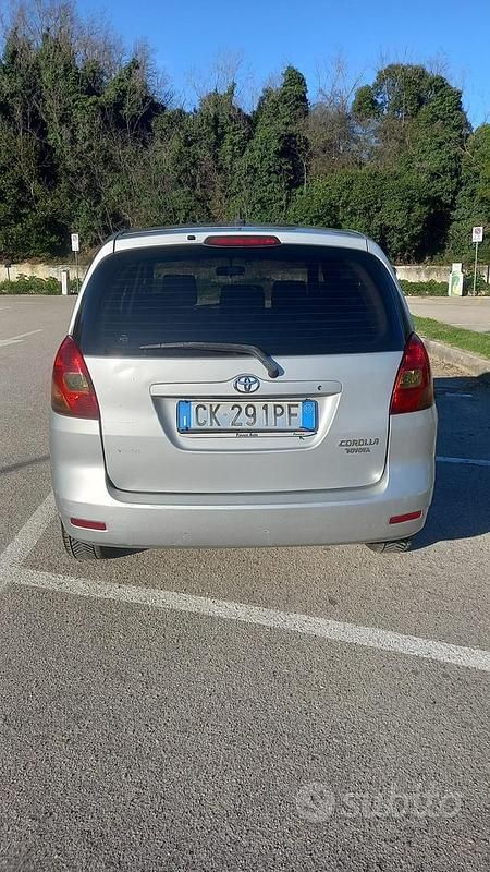 Usata Toyota Corolla 2004 Station wagon