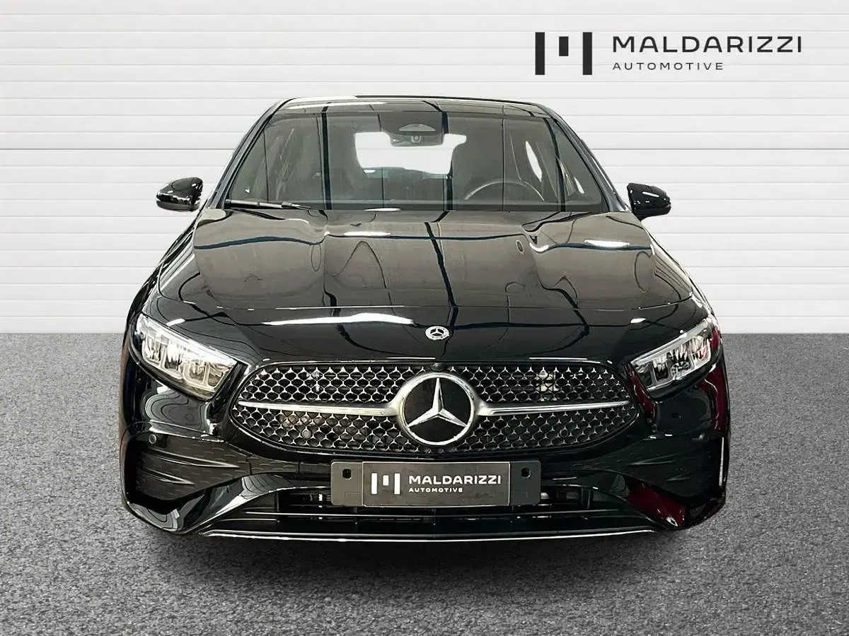 Usata Mercedes A180 Advanced Plus 136 CV (100 kW) 2025 Nero notte Berlina