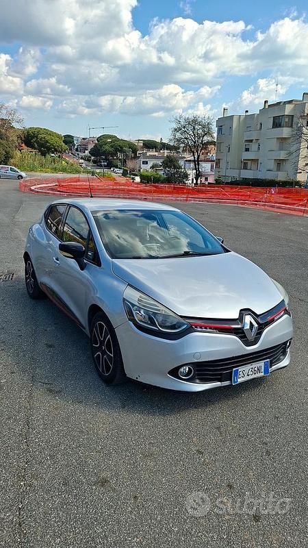 Usata Renault Clio IV 85 CV (62 kW) 2013 Grigio Berlina