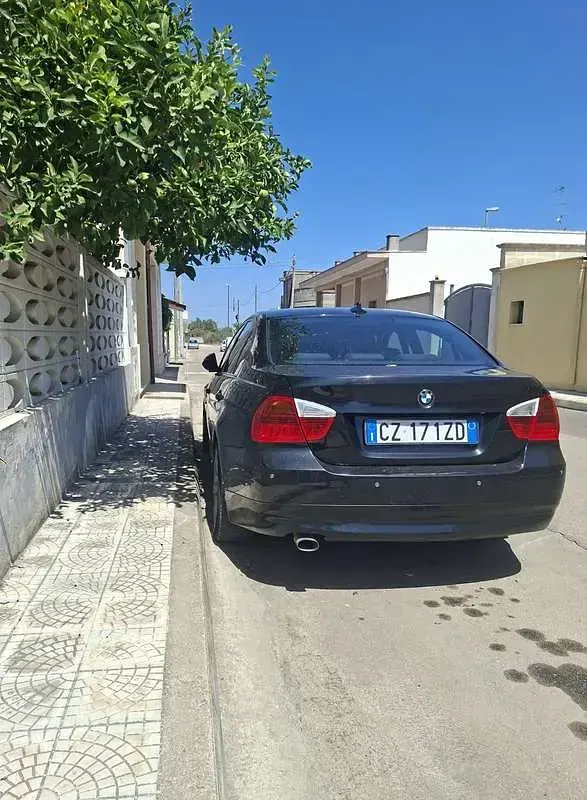 Usata BMW 320 163 CV (119 kW) 2006 Nero Berlina