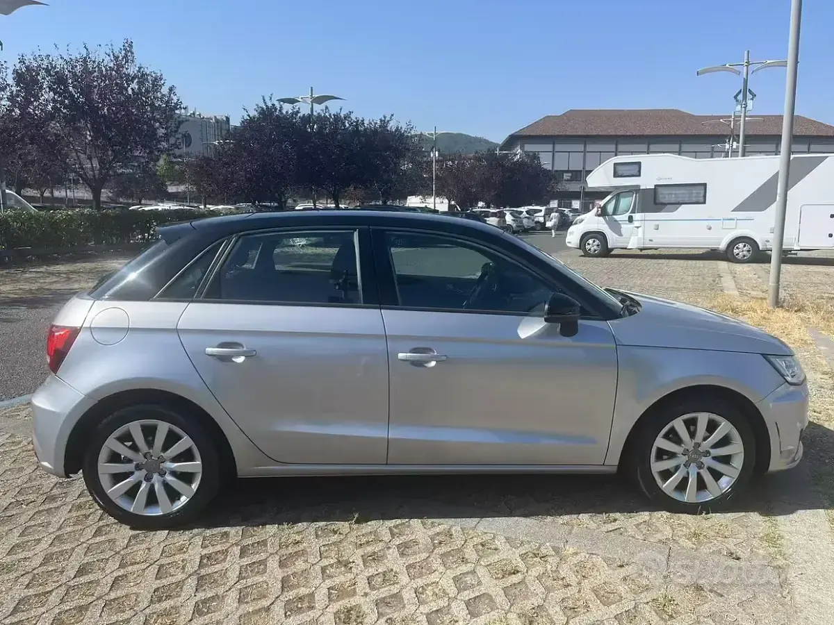 Usata Audi A1 Sportback 90 CV (66 kW) 2015 Grigio Utilitaria