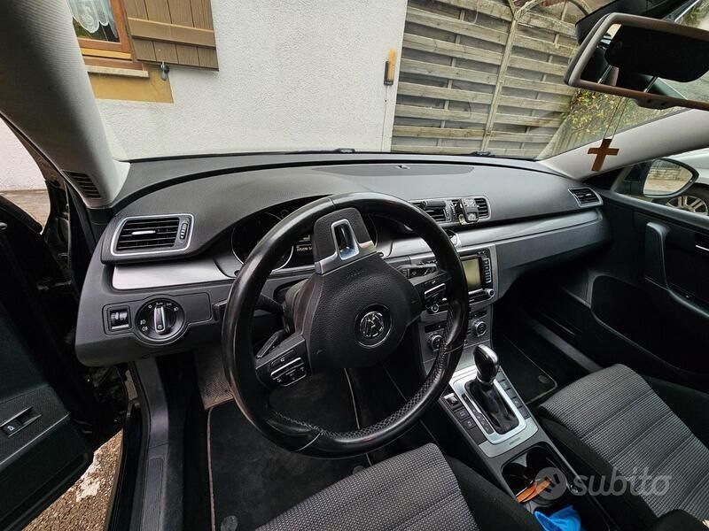 Usata VW Passat 170 CV (125 kW) 2012 Nero Berlina
