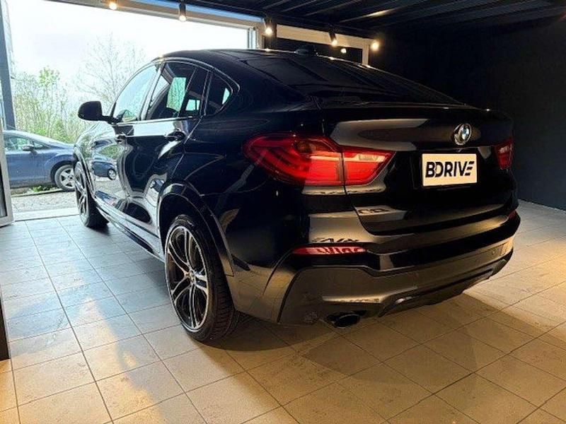 Usata BMW X4 190 CV (139 kW) 2016 Blu notte metallizzato SUV