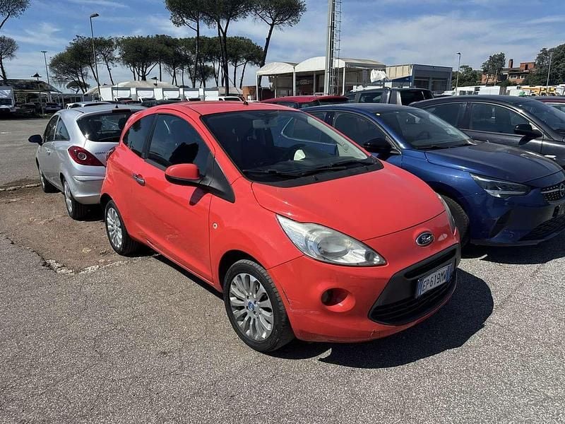Usata Ford Ka Titanium 69 CV (50 kW) 2012 Arancione Utilitaria