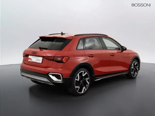 Usata Audi A3 Ambiente 150 CV (110 kW) 2025 Rosso Berlina