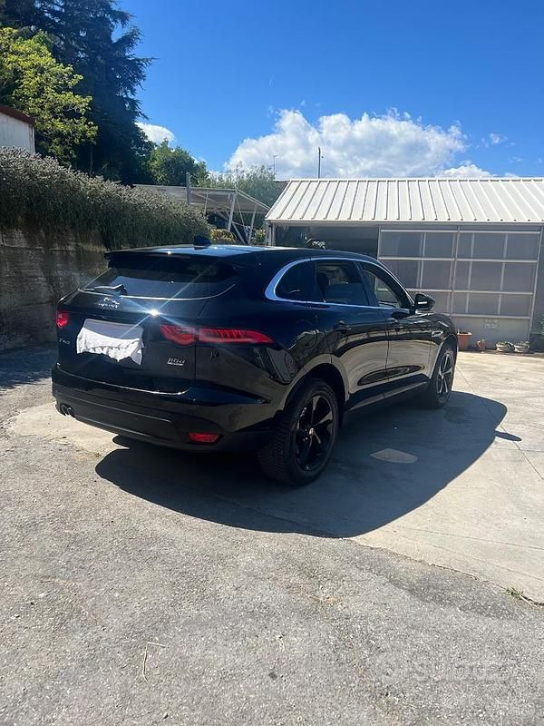 Usata Jaguar F-Pace 180 CV (132 kW) 2021 Nero SUV