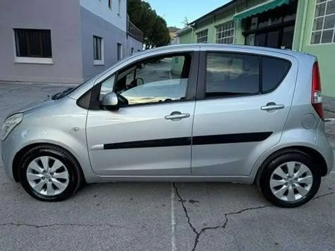 Usata Suzuki Splash GLS 75 CV (55 kW) 2010 Argento Utilitaria