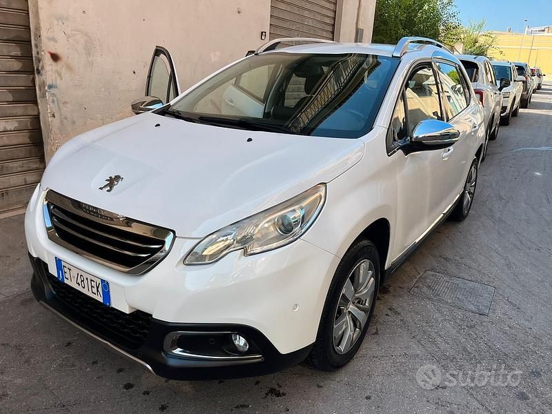 Usata Peugeot 2008 82 CV (60 kW) 2013 Bianco SUV