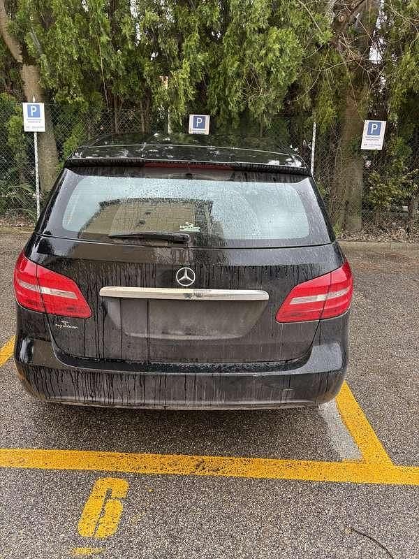 Usata Mercedes B180 Executive 109 CV (80 kW) 2014 Monovolume