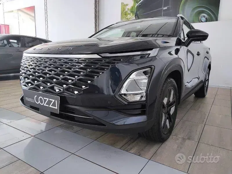 Usata Omoda 5 147 CV (108 kW) 2024 Blu SUV
