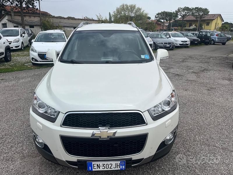 Usata Chevrolet Captiva LTZ 184 CV (135 kW) 2012 Bianco SUV