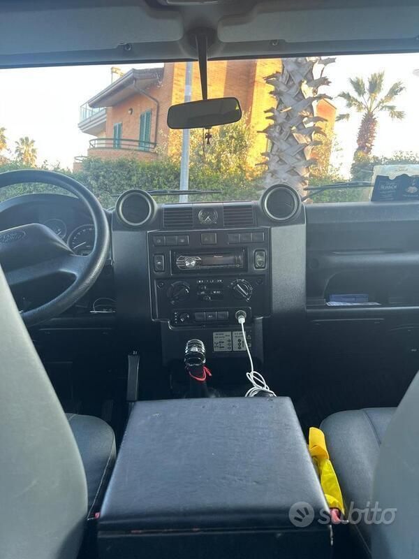 Usata Land Rover Defender 2014 Bianco SUV