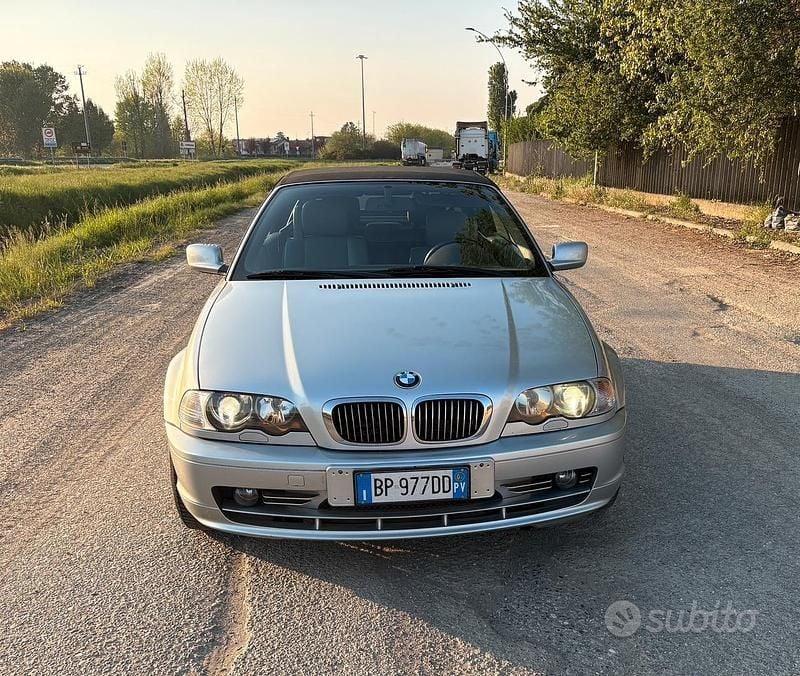 Usata BMW 325 Cabriolet 192 CV (141 kW) 2000 Grigio Cabrio