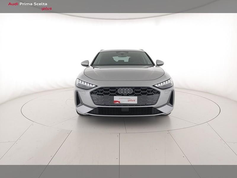 Usata Audi A5 Business 204 CV (150 kW) 2025 Argento fioretto metallizzato Station wagon