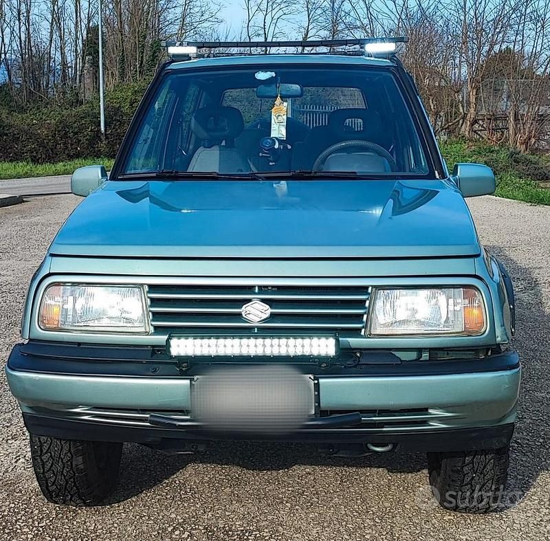 Usata Suzuki Vitara 1990 Blu SUV