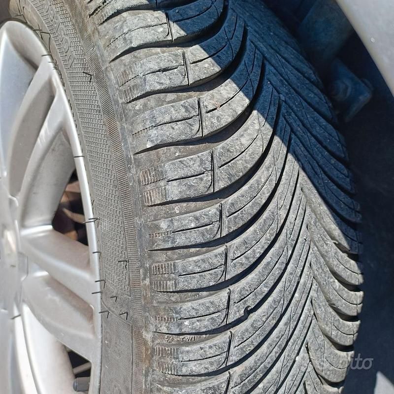 Usata Renault Clio III 85 CV (62 kW) 2011 Grigio Station wagon