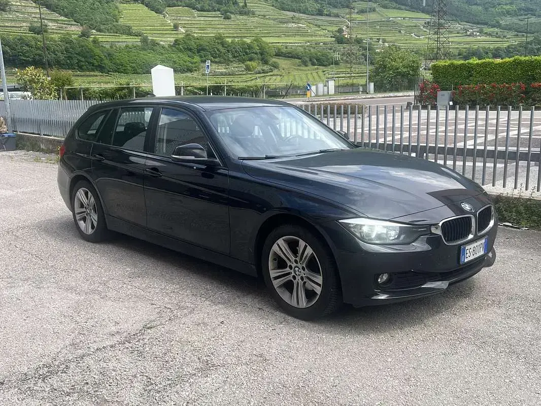 Usata BMW 318 Sport Line 143 CV (105 kW) 2013 Station wagon