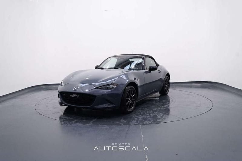 Usata Mazda MX5 132 CV (97 kW) 2021 Polymetal grey Cabrio