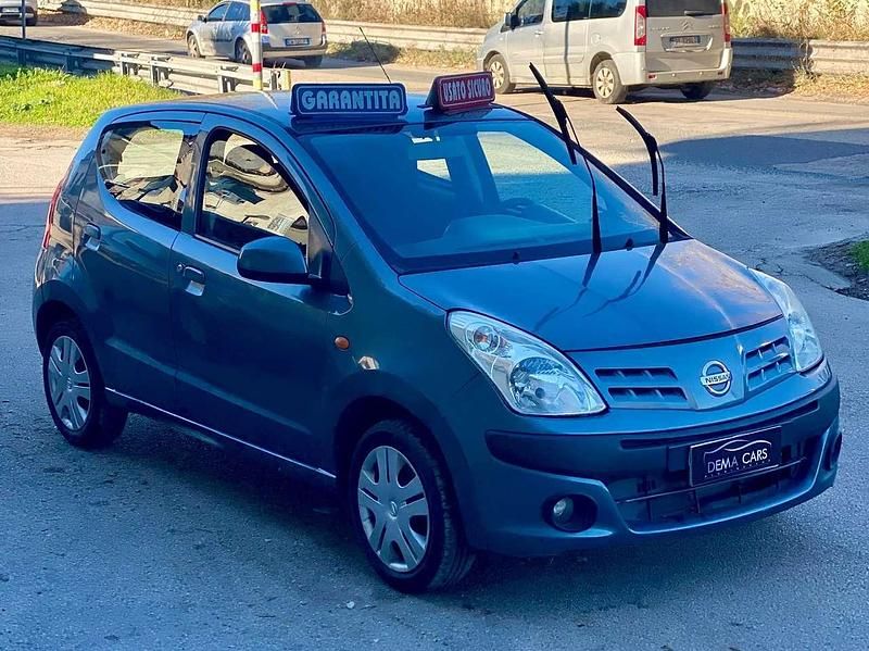 Usata Nissan Pixo 68 CV (50 kW) 2009 Grigio Utilitaria
