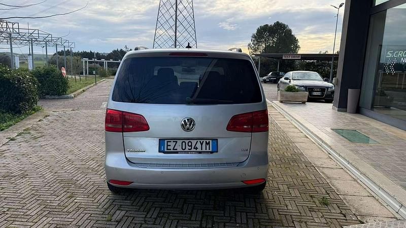 Usata VW Touran Comfortline 105 CV (77 kW) 2015 Argento Monovolume