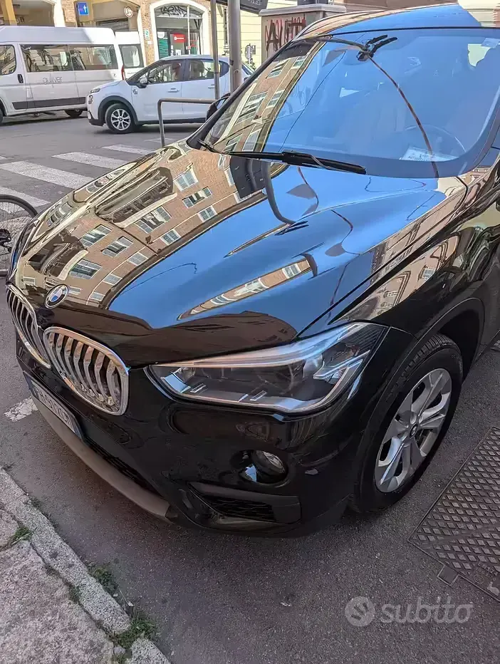 Usata BMW X1 Advantage 140 CV (102 kW) 2017 Nero SUV