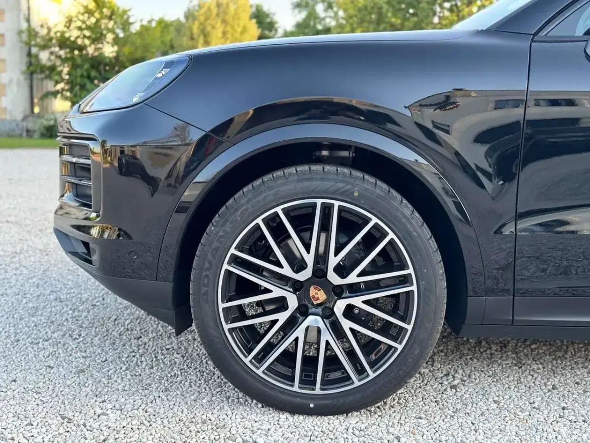 Nuova Porsche Cayenne 354 CV (260 kW) 2026 Nero SUV