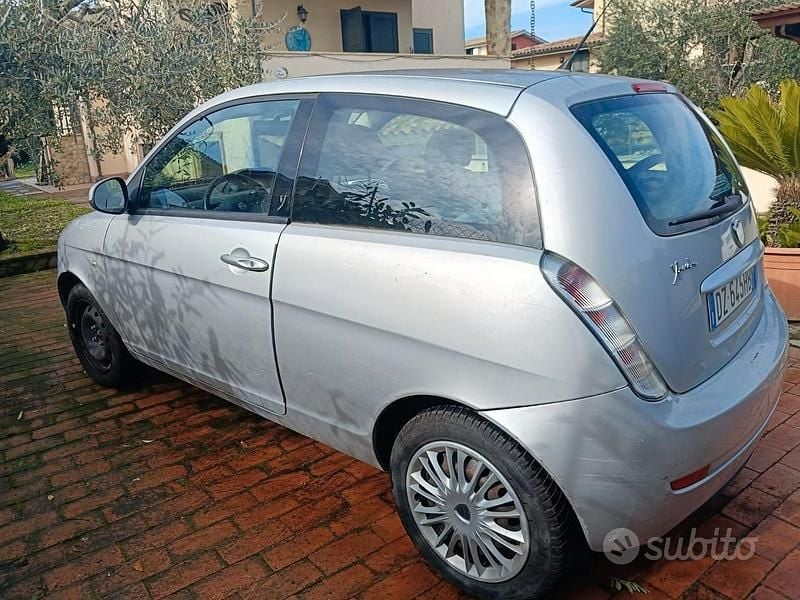 Usata Lancia Ypsilon 2010 Utilitaria