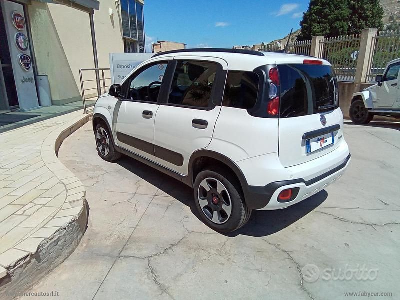 Usata Fiat Panda Cross Cross 69 CV (50 kW) 2024 Bianco Utilitaria