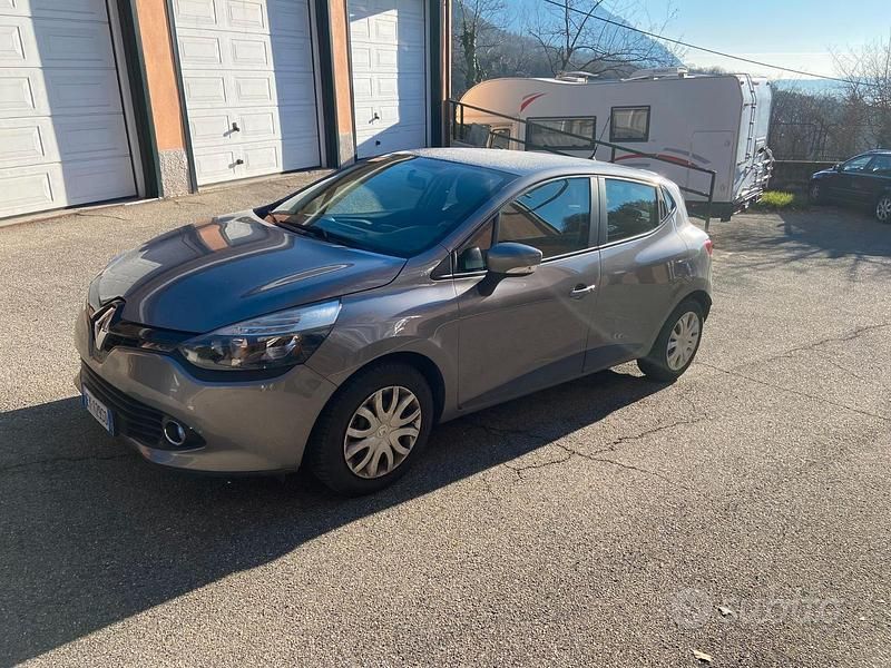 Usata Renault Clio IV 2015 Grigio Berlina