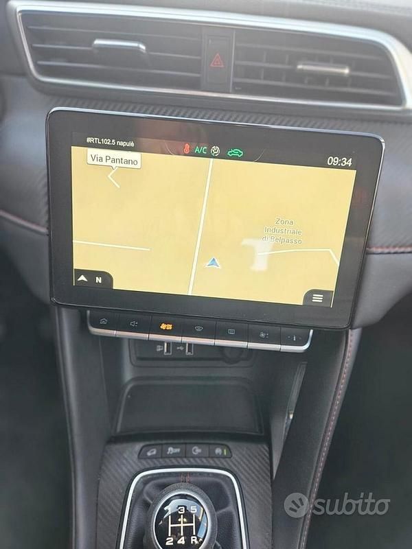 Usata MG ZS Luxury 106 CV (77 kW) 2022 Nero SUV