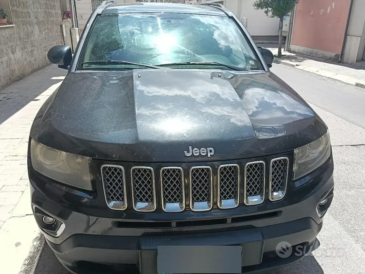 Usata Jeep Compass 170 CV (125 kW) 2014 Nero SUV