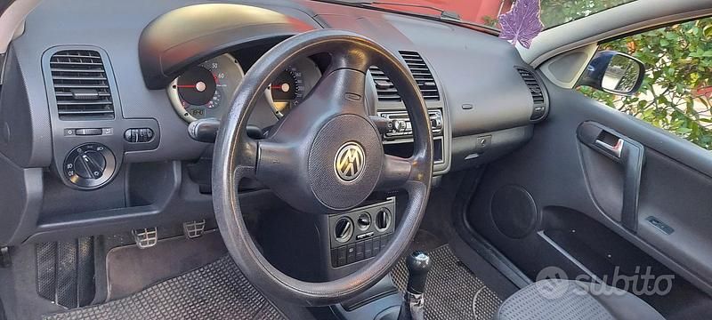 Usata VW Polo 2001 Blu Utilitaria