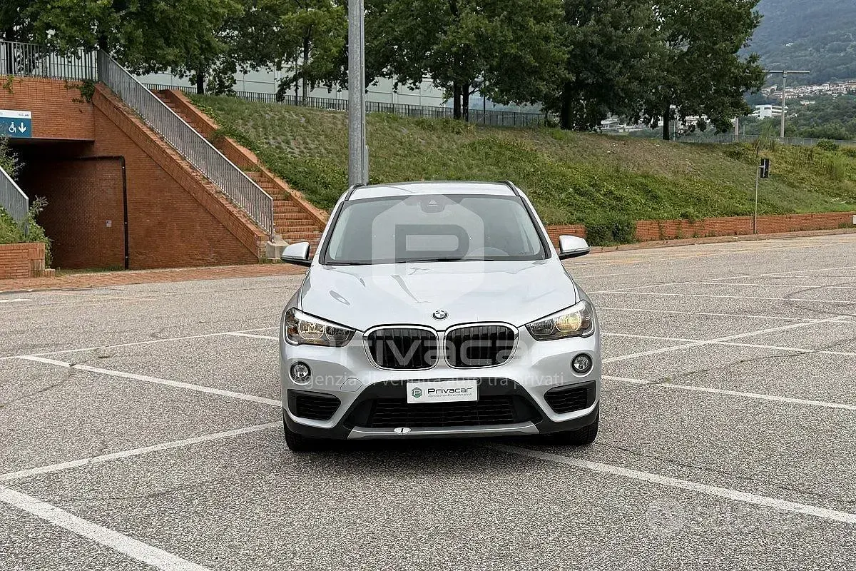 Usata BMW X1 150 CV (110 kW) 2017 Grigio SUV