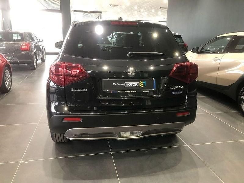 Usata Suzuki Vitara Cool 129 CV (94 kW) 2024 Nero dubai SUV
