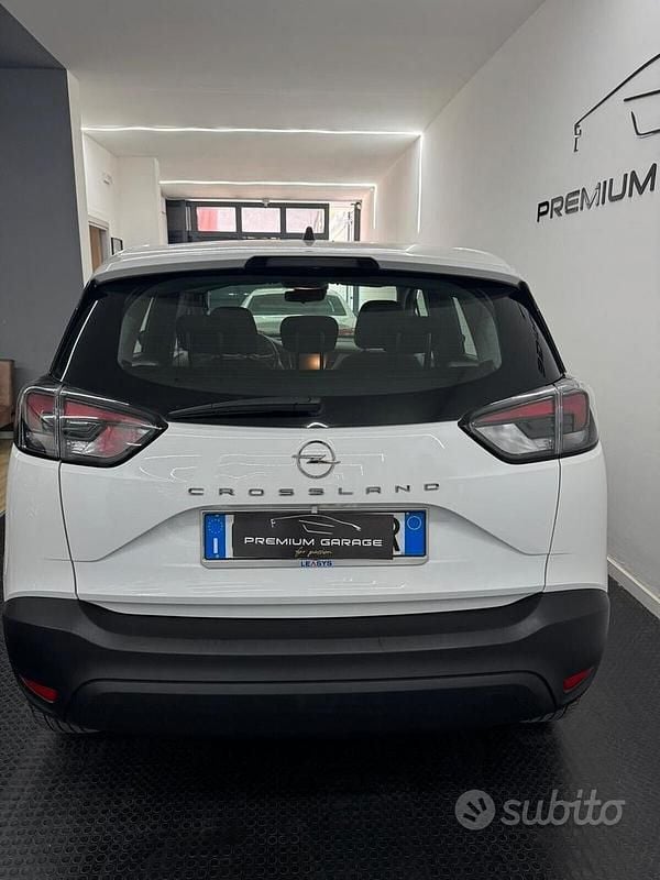 Usata Opel Crossland Elegance 110 CV (80 kW) 2023 Bianco SUV