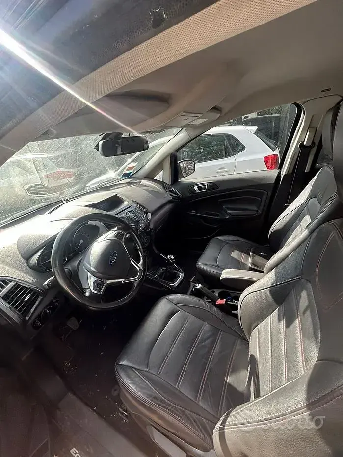Usata Ford Ecosport Titanium 125 CV (91 kW) 2016 Nero SUV