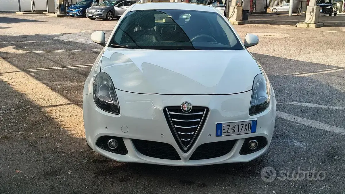Usata Alfa Romeo Giulietta 120 CV (88 kW) 2015 Bianco Utilitaria