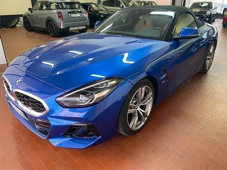 Usado BMW Z4 M Sport 197 HP (144 kW) 2023 Azul Cabrios