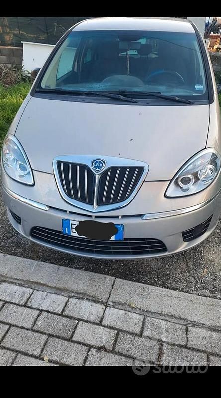 Usata Lancia Musa 95 CV (69 kW) 2012 Monovolume