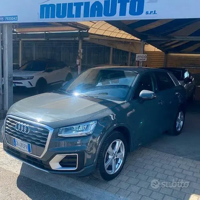 Usata Audi Q2 116 CV (85 kW) 2019 Grigio SUV