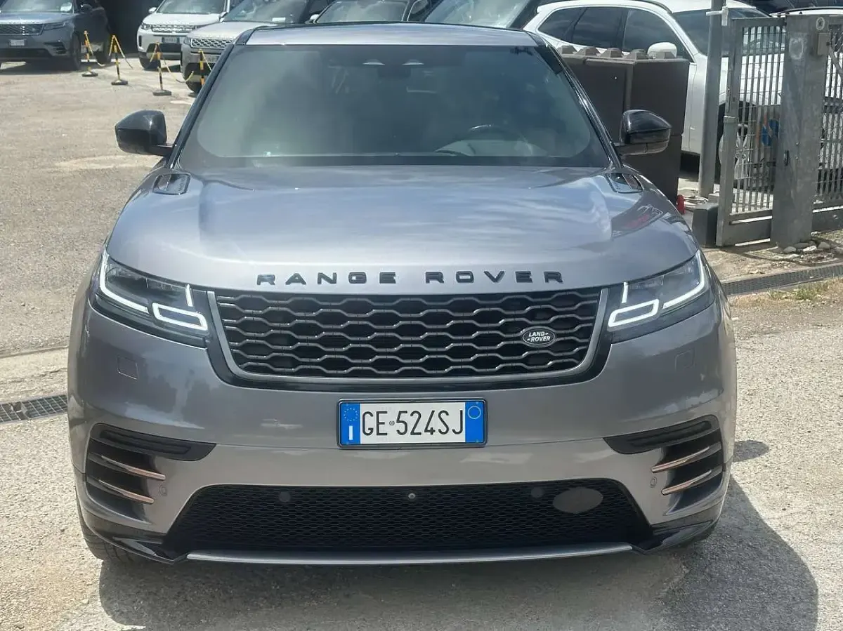 Usata Land Rover Range Rover Velar R-Dynamic 204 CV (150 kW) 2021 Grigio SUV