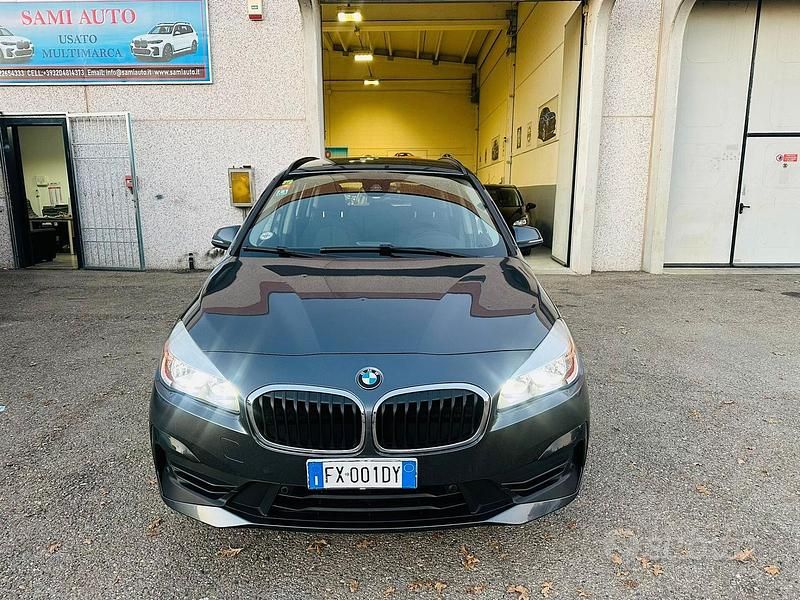Usata BMW 216 Gran Tourer Luxury Line 116 CV (85 kW) 2019 Grigio Monovolume