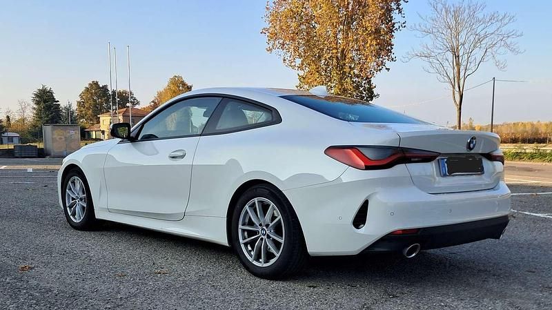 Usata BMW 420 Coupé Sport Line 190 CV (139 kW) 2021 Bianco Coupé