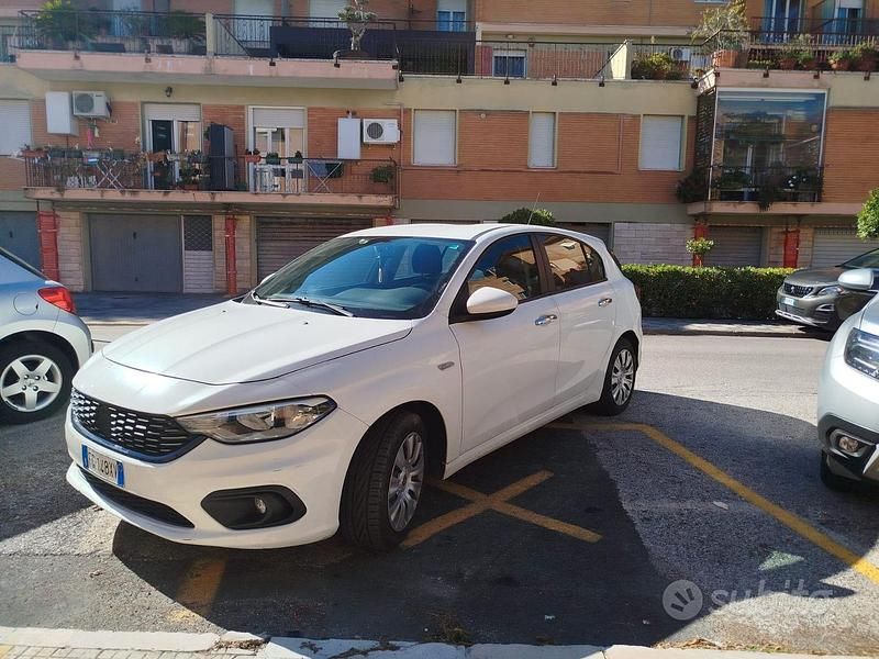Usata Fiat Tipo 95 CV (69 kW) 2017 Bianco