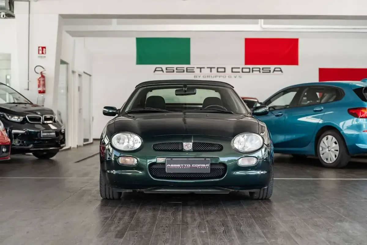 Usata MG F 120 CV (88 kW) 2000 Verde Cabrio