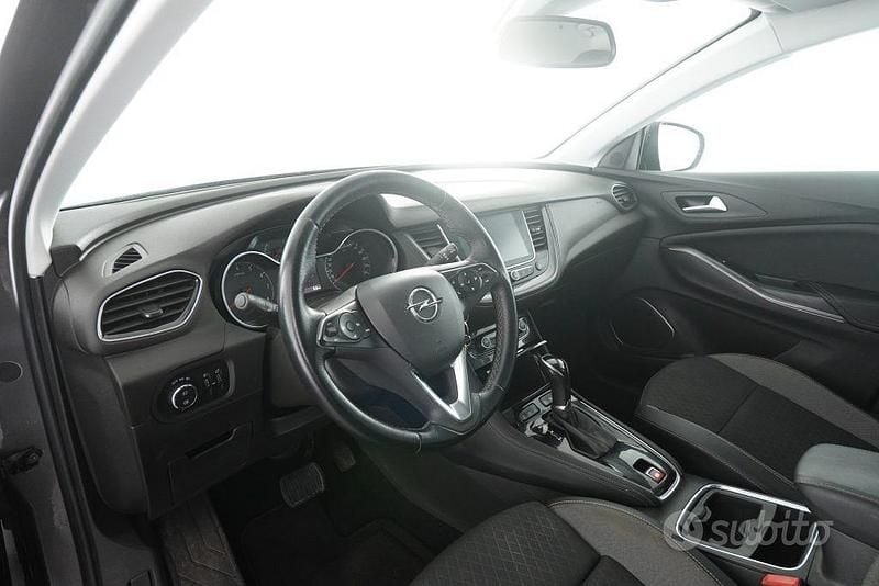 Usata Opel Grandland X Innovation 131 CV (96 kW) 2020 Grigio SUV