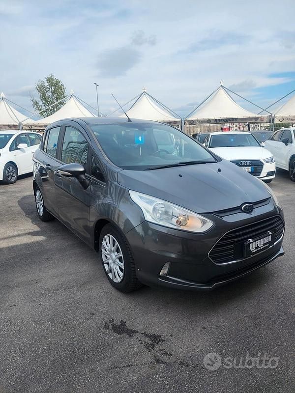 Usata Ford B-MAX 95 CV (69 kW) 2018 Grigio Monovolume