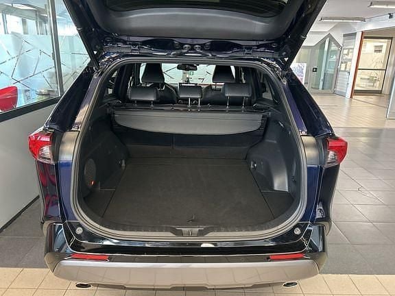 Usata Toyota RAV4 Style 218 CV (160 kW) 2021 Blu SUV