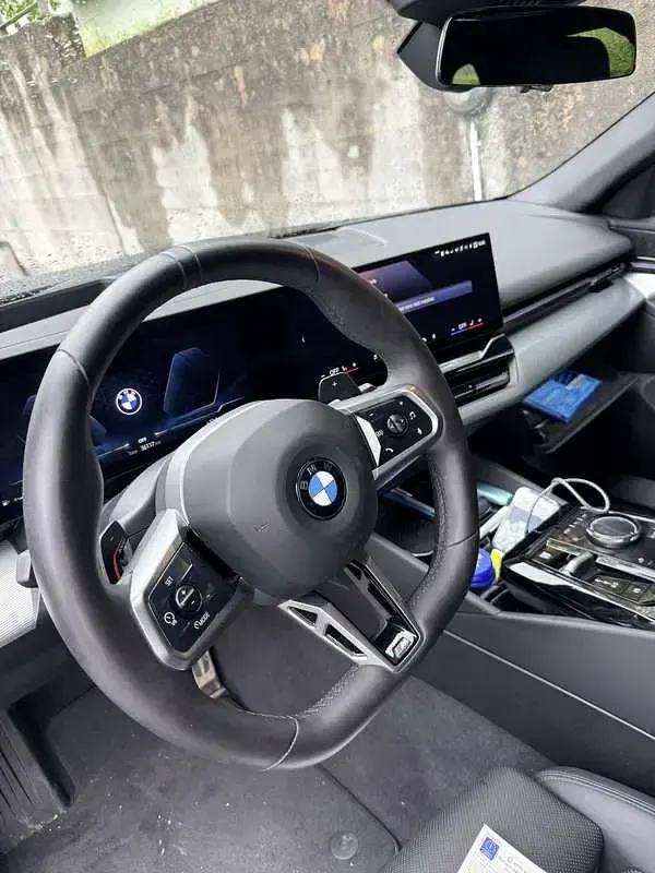 Usata BMW 540 M Sport 303 CV (222 kW) 2024 Nero Station wagon